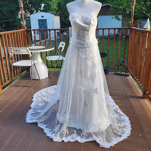 EXCLUSIVE BRIDALS by A.C.E. Ivory Lace Strapples Mesh Wedding Dress Fits S - Picture 5 of 15